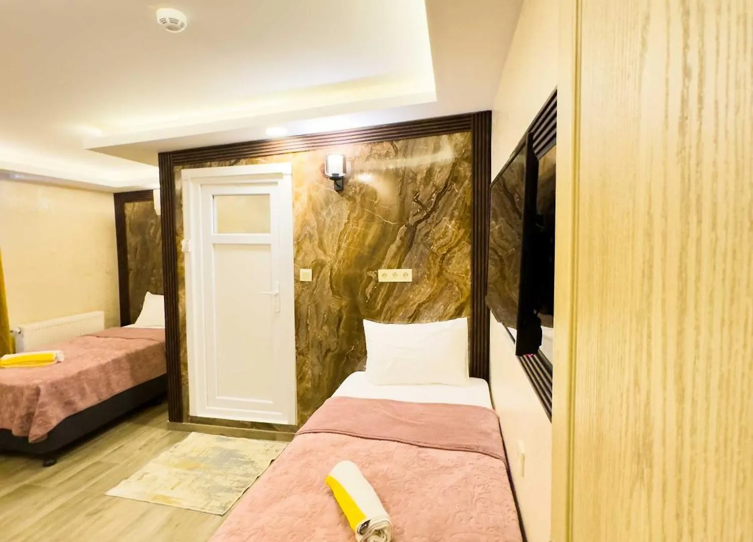 Oez Duenya Hotel اسطنبول