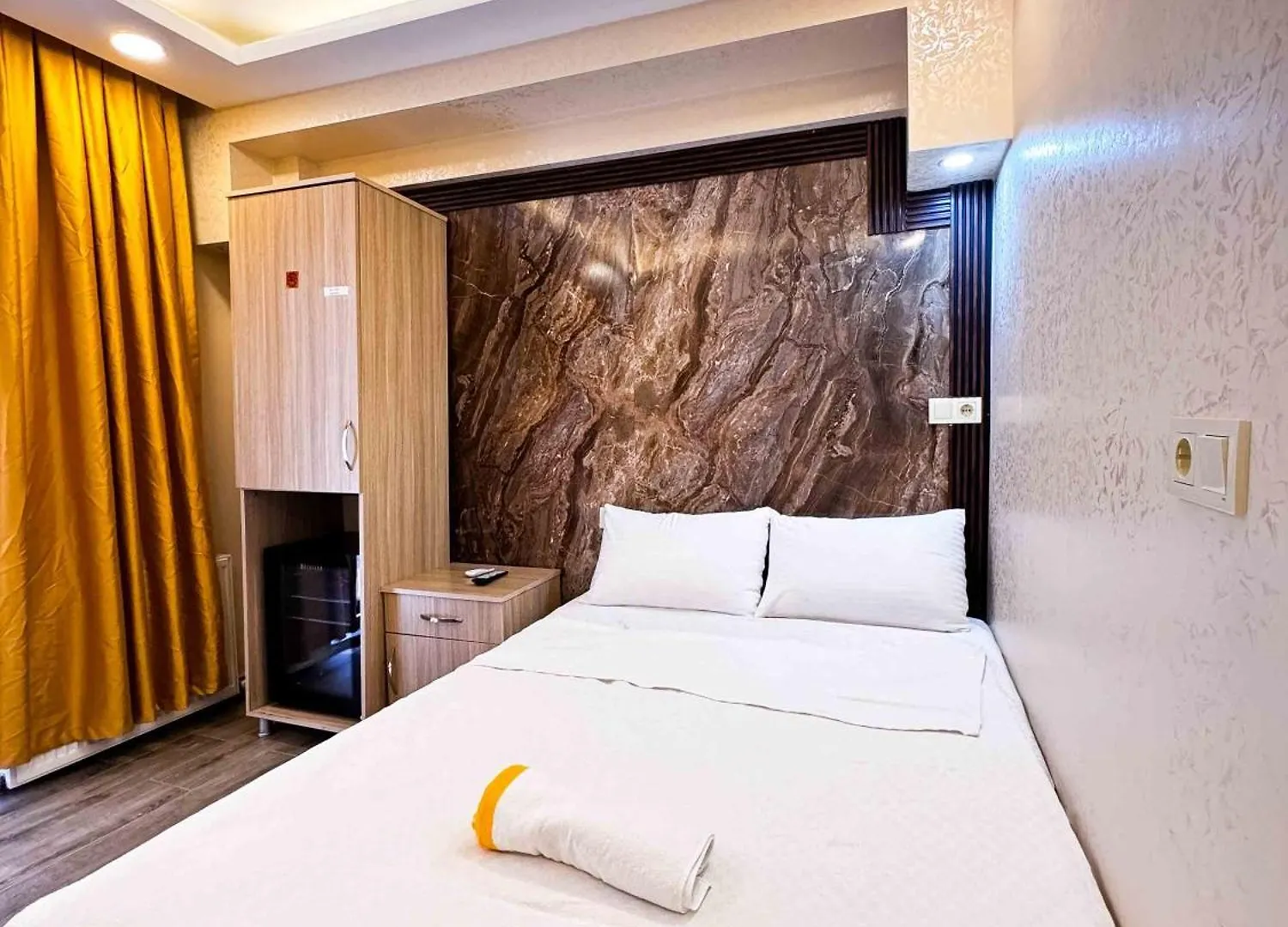 Oez Duenya Hotel اسطنبول