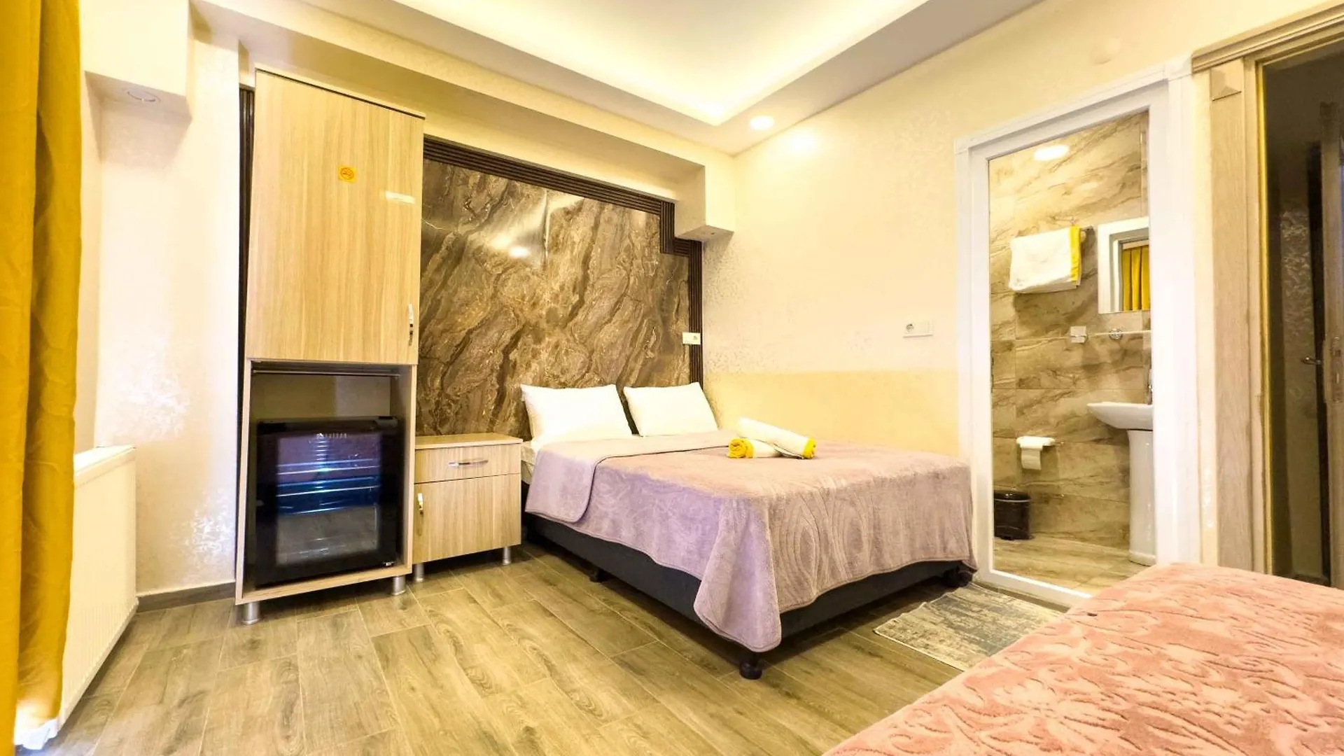 Oez Duenya Hotel اسطنبول