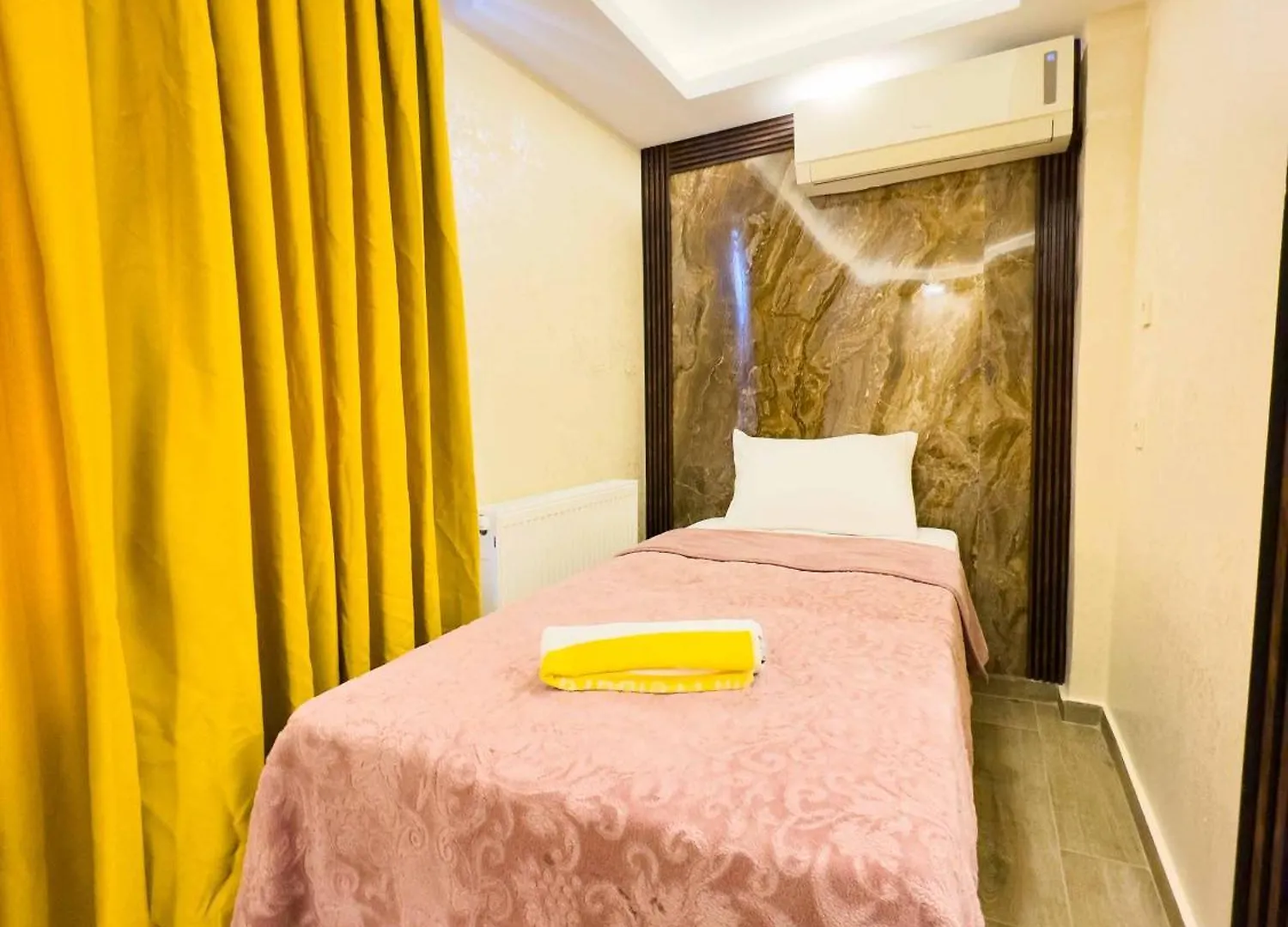 Oez Duenya Hotel اسطنبول تركيا