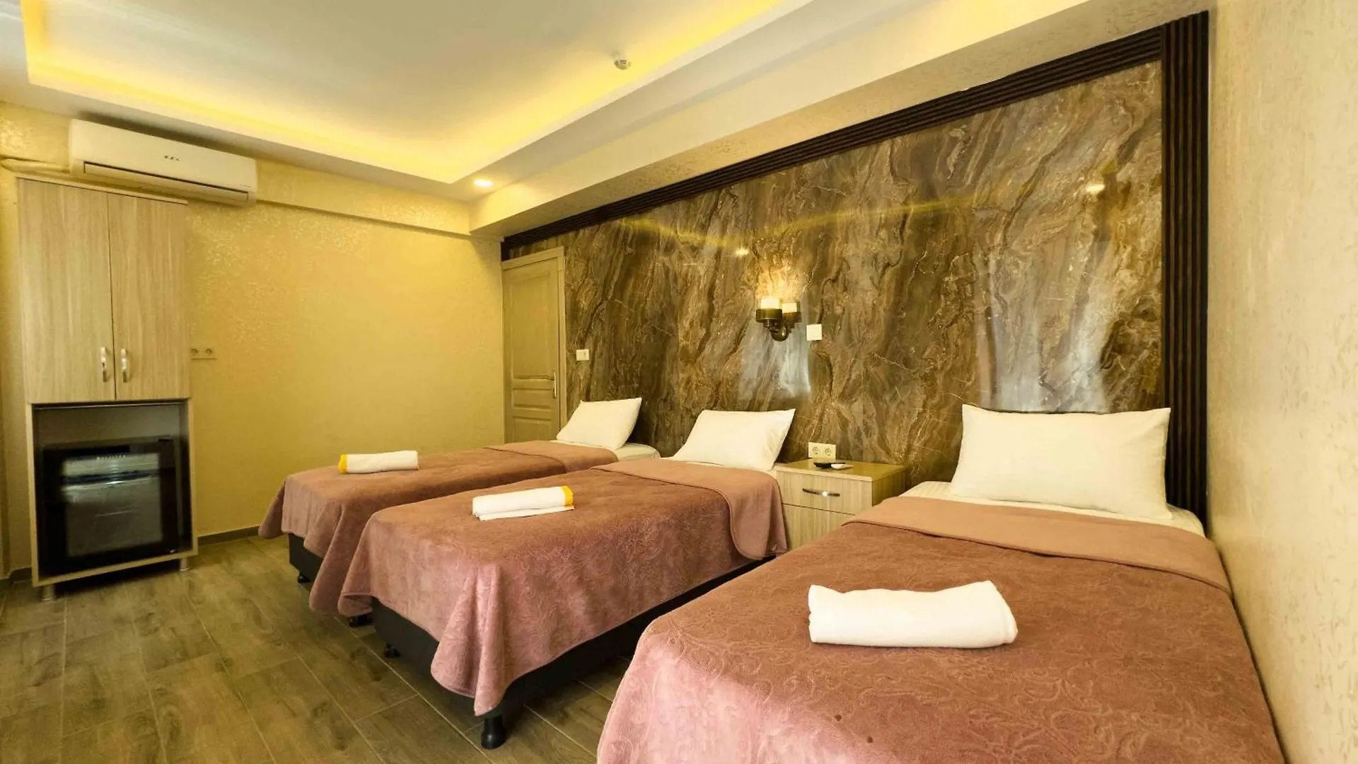 Oez Duenya Hotel اسطنبول